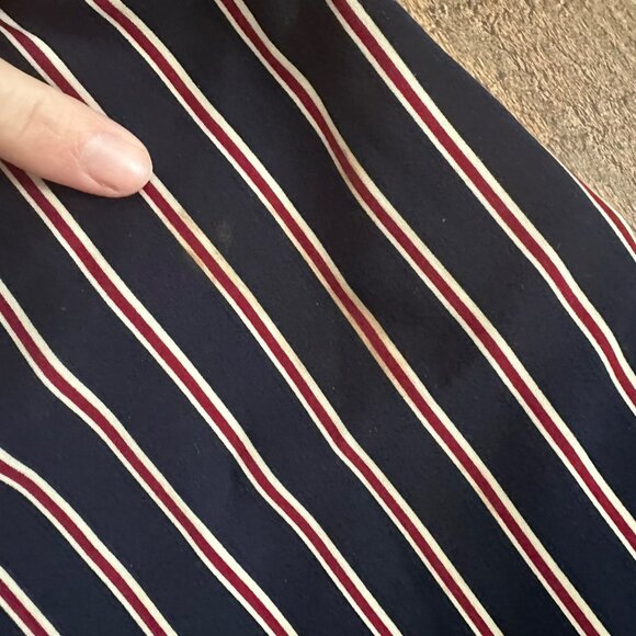 Vintage Women’s Reversible Navy Blue & Red Striped Geometric shaped Jacket - Picture 4 of 10